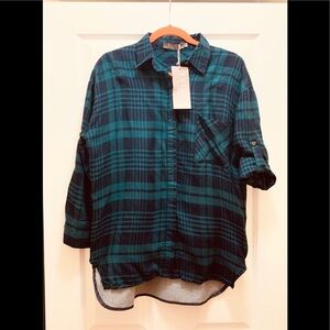 Essue green & blue plaid boyfriend shirt size S